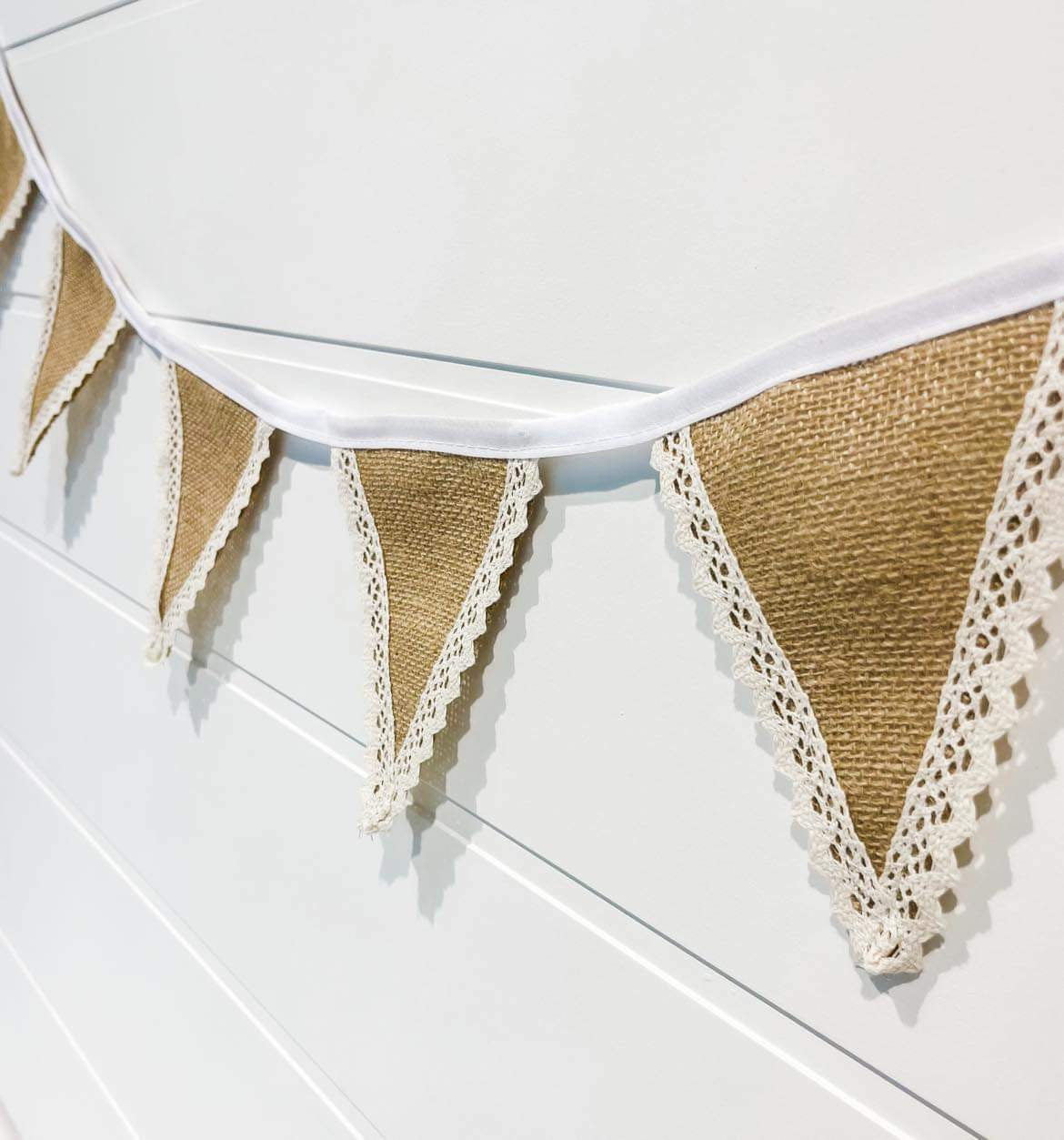 Jute garland